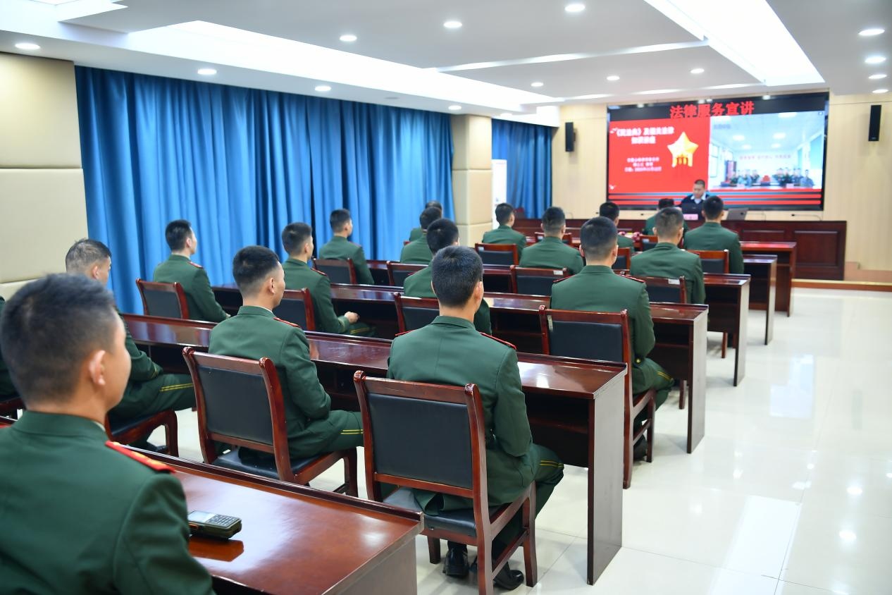 滁州市图书馆前往武警某部开展 “法治护航 心灵成长”普法宣贯与心理健康讲座进军营活动